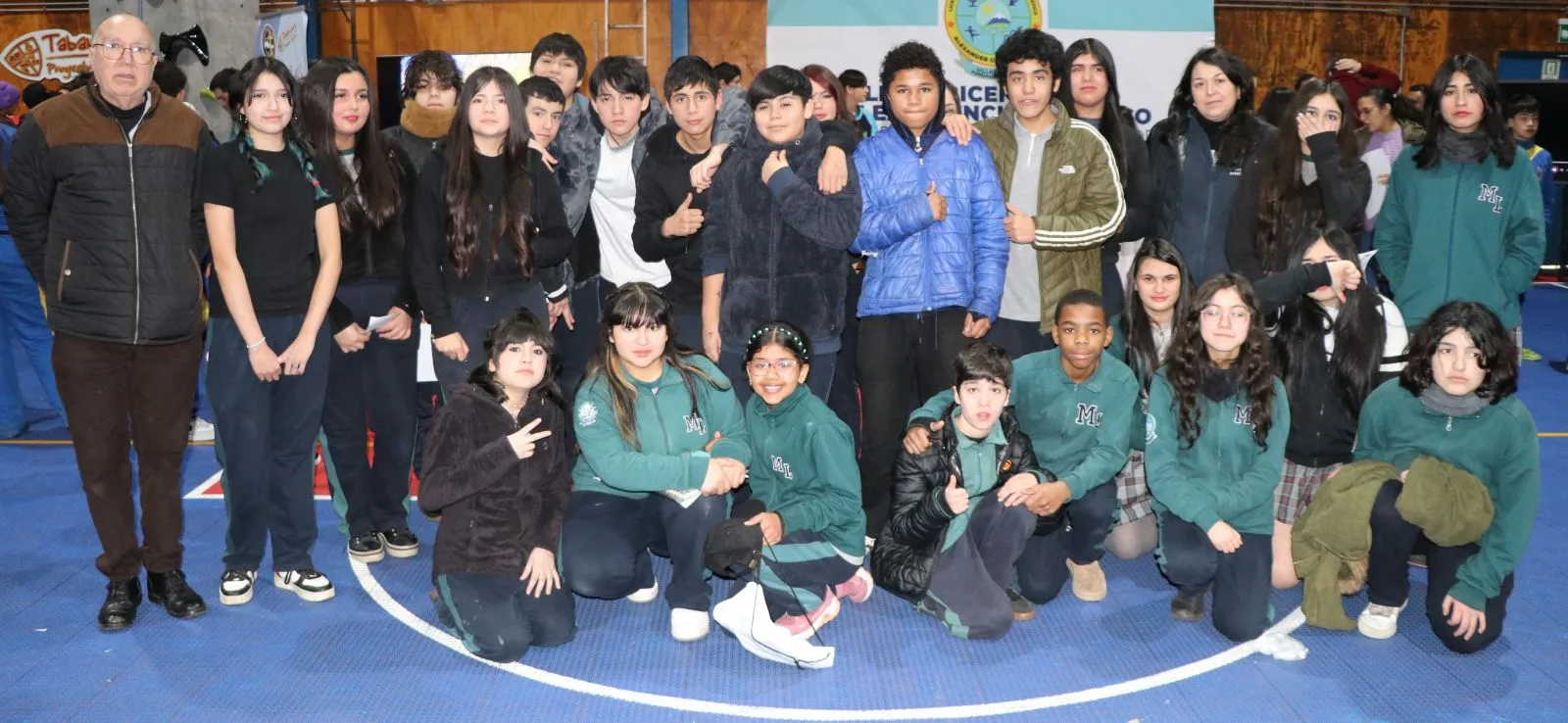Escuela Mariano Latorre visita Feria de Enseñanza Media