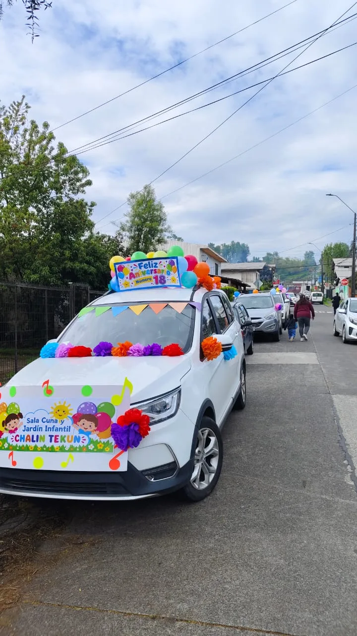 Caravana reunio a las familias recorriendo las calles de Villarrica